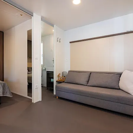 House No 3 *