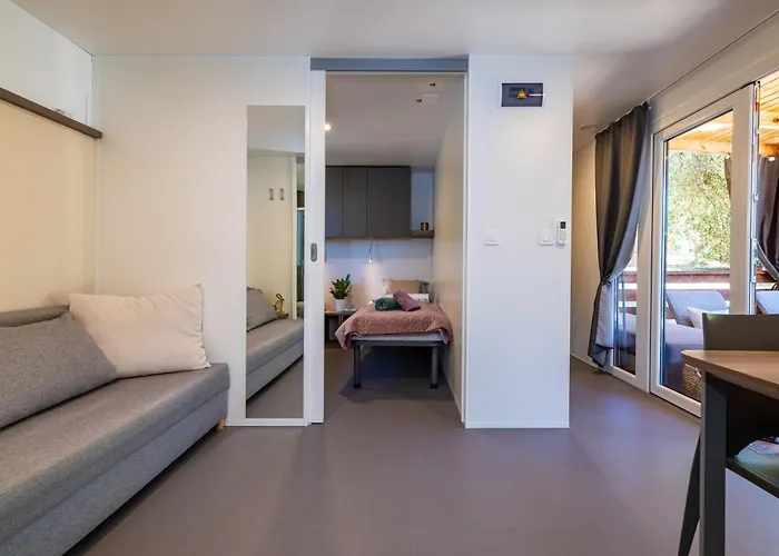 House No 3 Pakoštane